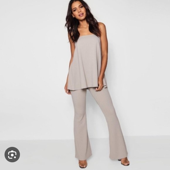 NWT Boohoo ivory strapless long line bandeau tunic + flare leg pull on pants set - Picture 10 of 11